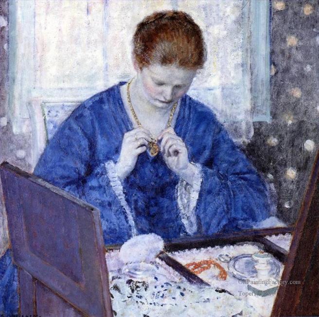 4-The-Gold-Locket-Impressionist-women-Frederick-Carl-Frieseke.jpg